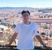Dr Heng Song